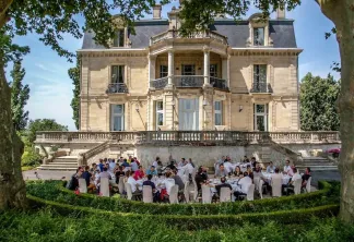seminaire-bordeaux-terrasse-dejeuner.jpg